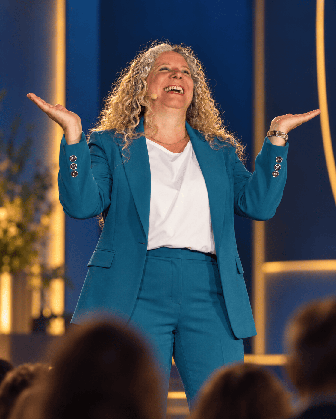 Claudia Gorbach während einer Keynote